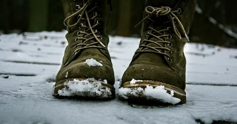 winter boots for seniors with swollen feet